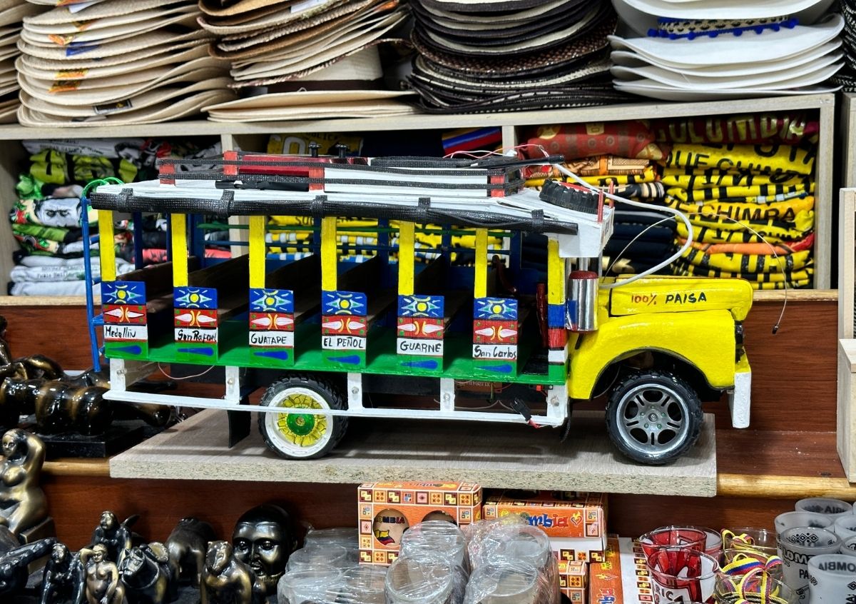 IMG_3025 - Colombia bus