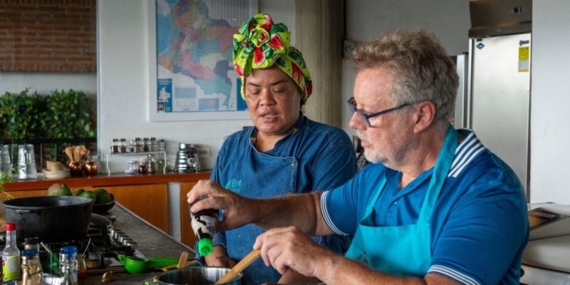Hands-on Cooking class in Cartagena with Let's Eat Colombia